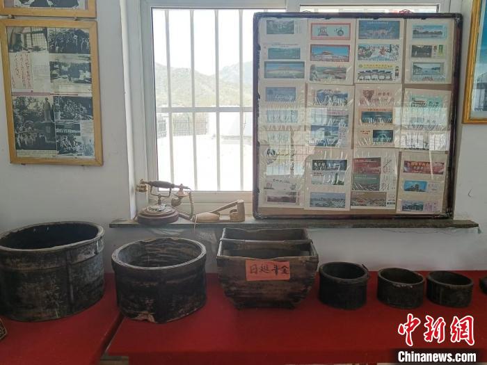 彭杖子村村史馆的各种称量器具 马国臣 摄