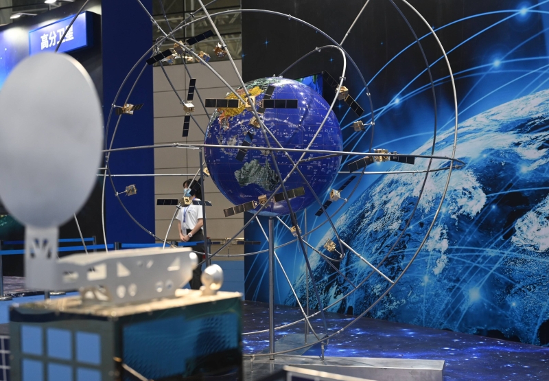 北斗卫星导航系统模型（图源：新华社）