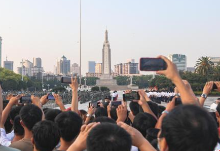 江西南昌八一广场举行建军95周年升旗仪式