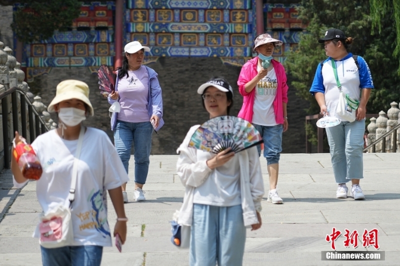 北京持续高温闷热天气