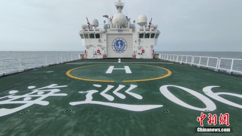 台灣海峽首艘大型巡航救助船在福建南部海域開展編隊巡航執法