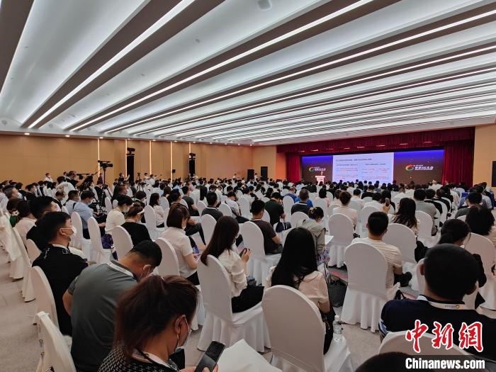 8月9日，Tech Talk 2022-前瞻论坛在黑龙江省哈尔滨市举行。　姜辉 摄