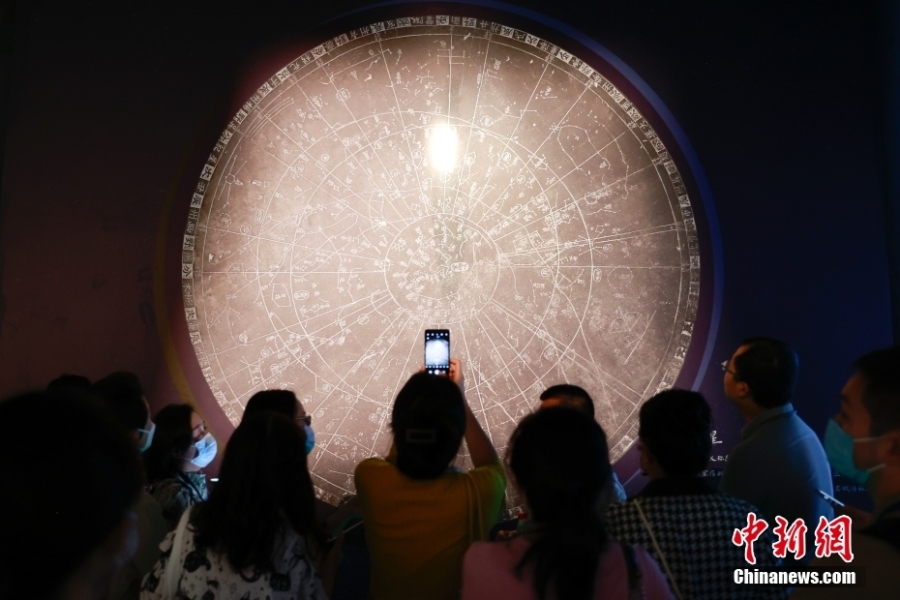 故宮特展“照見天地心——中國書房的意與象”啟幕