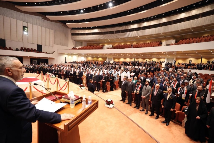 1月9日，議員在伊拉克首都巴格達出席新一屆國民議會首次會議。新華社發(伊拉克國民議會供圖)