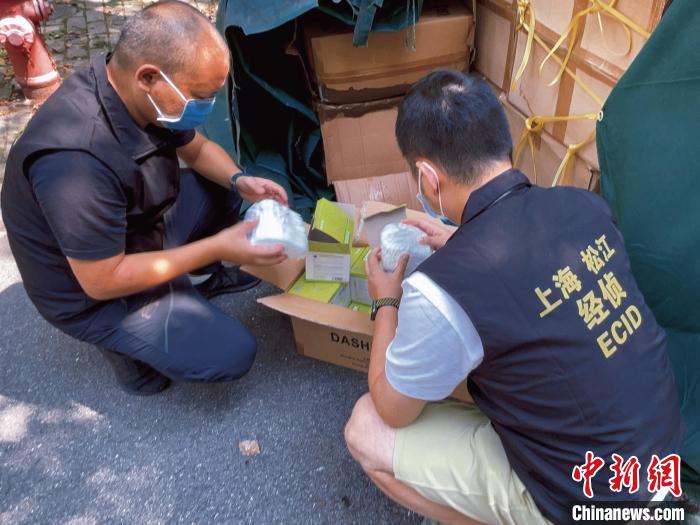 上海警方：阻断2000余万件假劣防疫物资流入市场