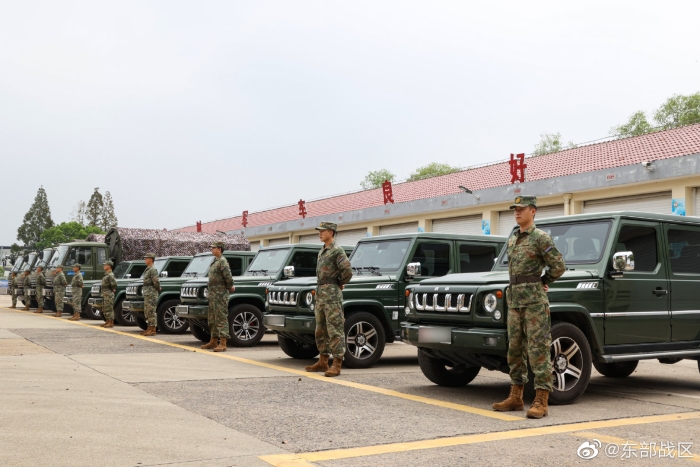 东部战区海军航空兵某场站汽车连,叫响"雷锋也是汽车兵,学习雷锋当