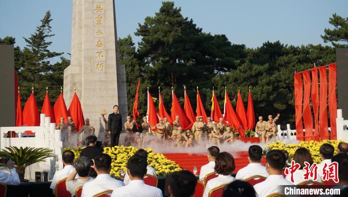图为活动现场。　李晛 摄