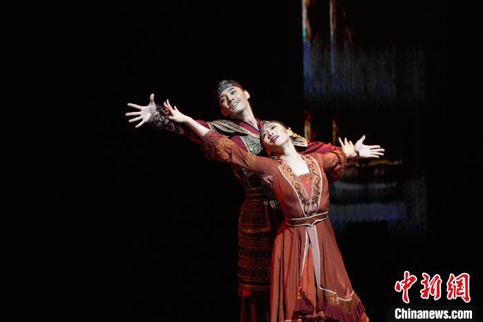 舞劇《五星出東方》劇照。　北京演藝集團供圖
