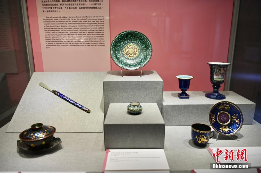 香港中大文物馆展出170多套清代广珐琅等作品