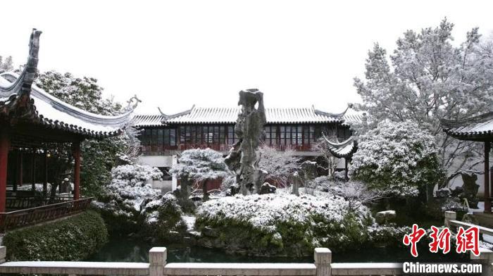 冬日的留园冠云峰，诗情画意。图片来源：台湾《联合报》