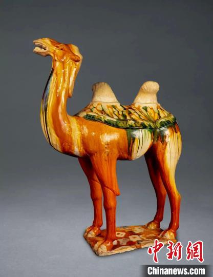 唐三彩骆驼。　保利香港 供图 