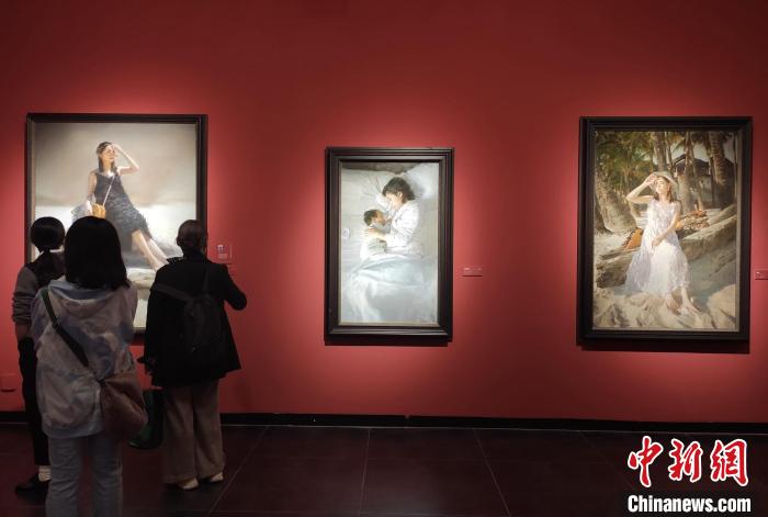 国韵经典——中国当代写实油画大展”长沙开幕- 文化信息- 华夏经纬网