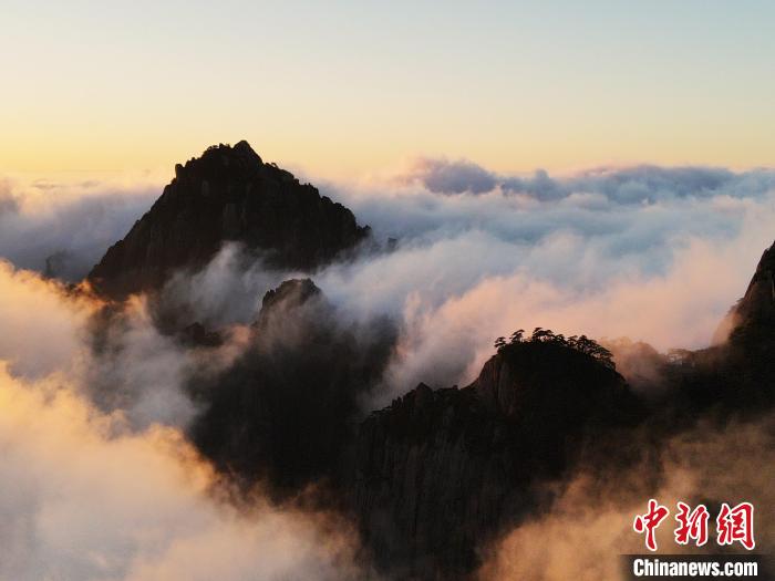 一大波黄山云海美图来袭！