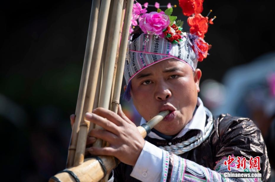 贵州从江上歹苗寨欢度芦笙节