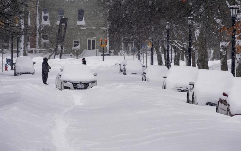 世纪暴风雪侵袭美国。（美联社）