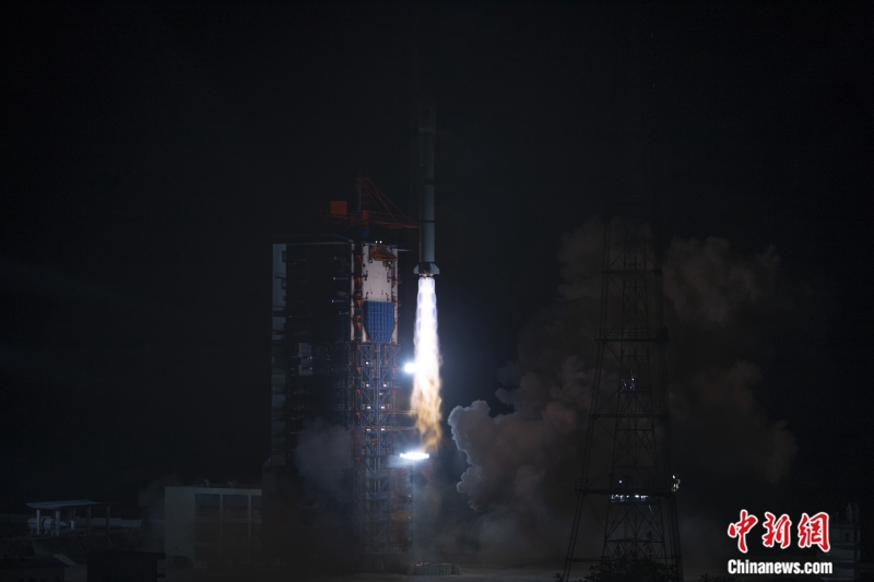 中国乐成发射亚太6E卫星