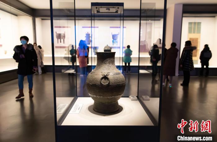 “再现高峰——馆藏宋元时期文物精品特展”于17日在天津博物馆开展。　王在御 摄