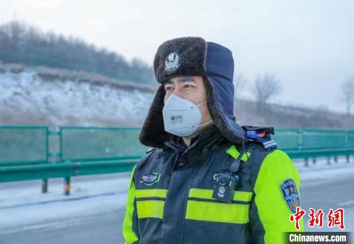 （新春走基层）巡逻路上的新年