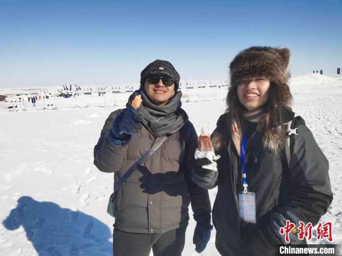 特写：在呼伦贝尔大雪原上体会“越冷越激情”的台湾青年