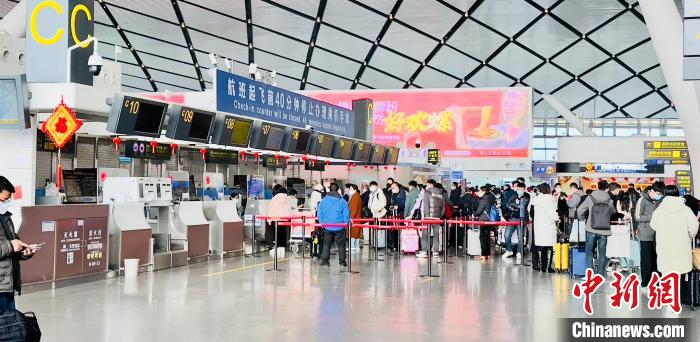 春运期间广西南宁机场旅客吞吐量超144万人次
