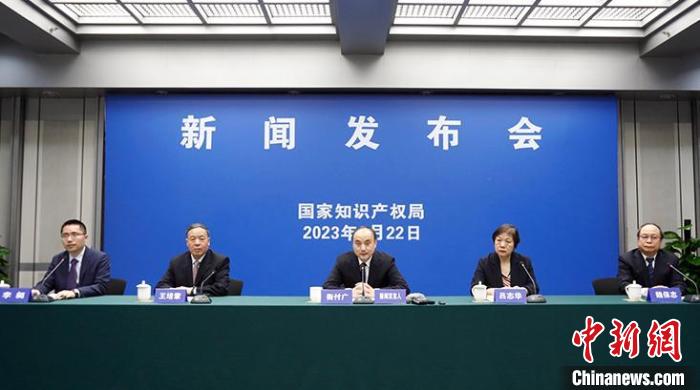 中国官方谈商标注册：建好“高速路”用好“快航道”管好“红绿灯”