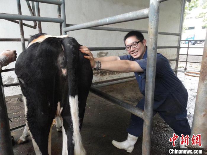 “85后”台青大陆养猪记：精细化管理助力猪场养殖