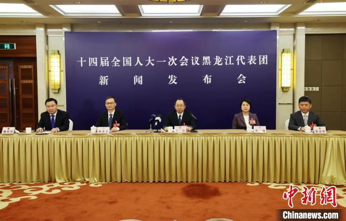 （两会声音）直言短板、自信代言，人大代表热议中国“五大安全”