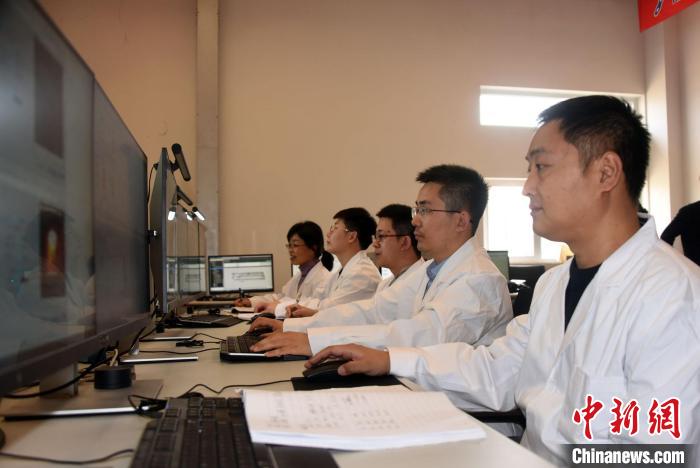 中国大迷信装置“高能同步辐射光源”乐成减速第一束电子束