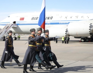高清大圖丨習主席抵達莫斯科，俄方隆重歡迎