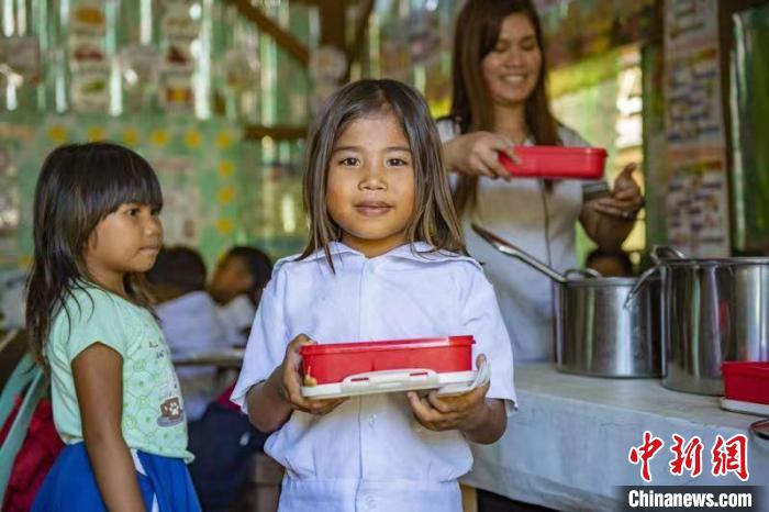 世界粮食计划署：全球近4.2亿校园儿童获得学校供餐