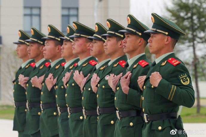 武警江苏总队新兵开训