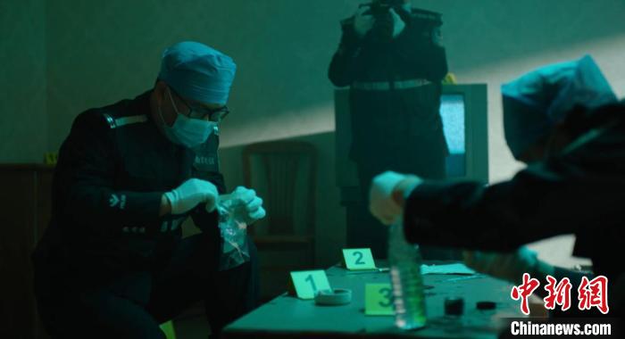几代刑警接力：南京26年前特大抢劫杀人积案终告破