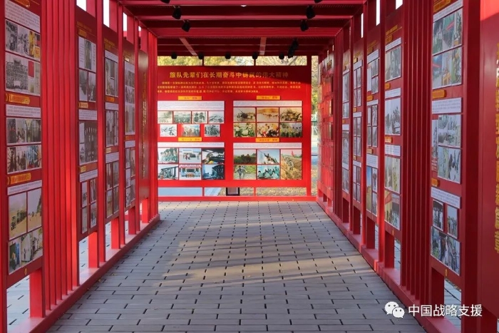 军营里的红色文化广场成为官兵热门打卡地