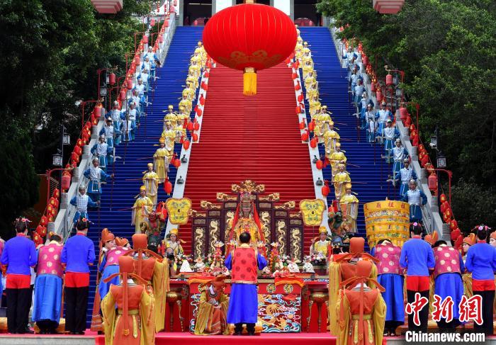 图为：春祭大典现场。　吕明 摄