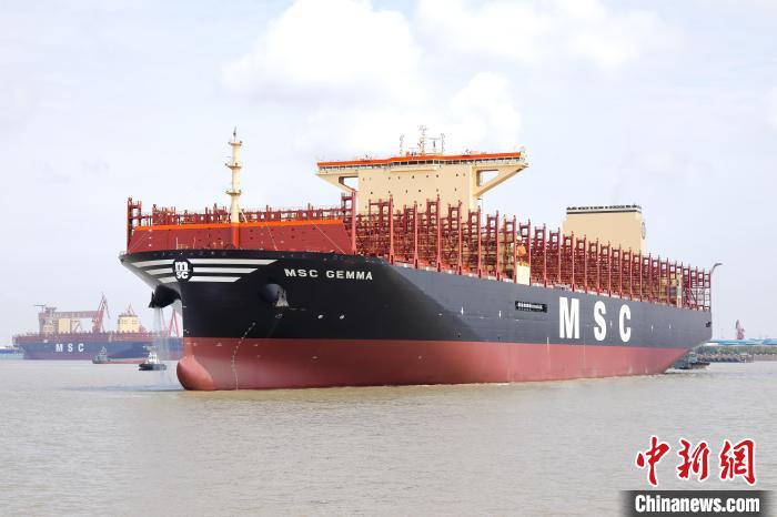 中国船舶沪东中华75天累计交付3艘全球最大级别24116TEU集装箱船