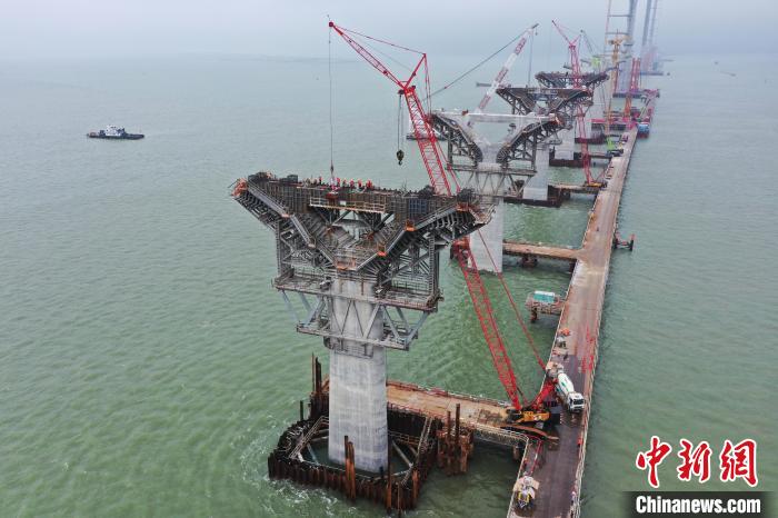 黄茅海通道项目整幅式TY型桥墩全部完工 中铁大桥局供图