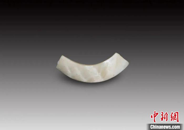 山西發現黃河中游地區史前成排分佈土構窯洞