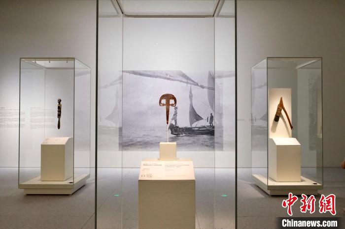 “時間的輪廓：大都會藝術博物館的大洋洲藝術與傳承”展覽。　王笈 攝