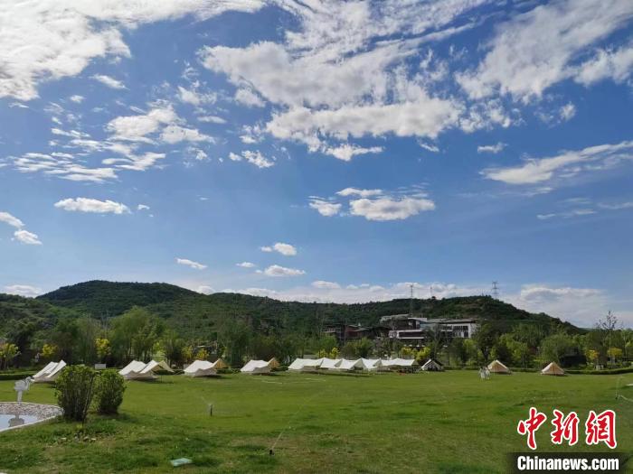 太原西山：“一山青黛”折射产业升级