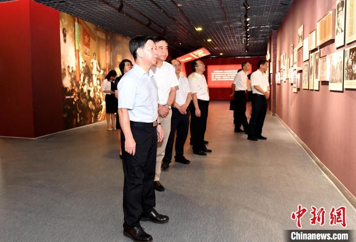 福建省檔案館組織開展一系列活動，多角度、多維度展示檔案工作成效和檔案文化魅力。　呂明 攝