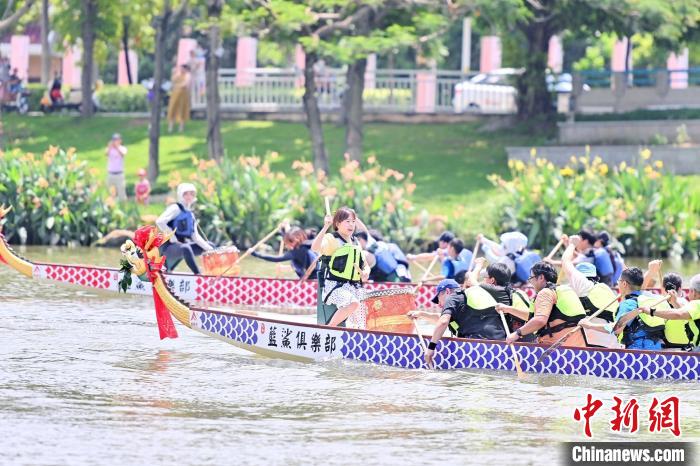 龙舟竞渡 广州市文化广电旅游局 供图