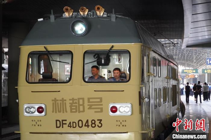 黑龙江省高品质体验式旅游观光列车