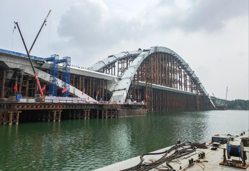 2天焊完一个节段，京雄大桥这样建