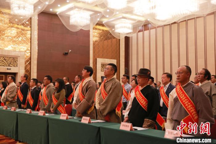 图为首届西藏哲学社会科学优秀成果奖表彰大会现场。　贡嘎来松 摄
