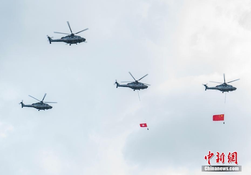 庆祝香港回归祖国26周年升旗仪式在金紫荆广场举行