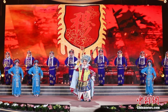 山西长治：戏曲艺术家齐聚“曲艺名城”