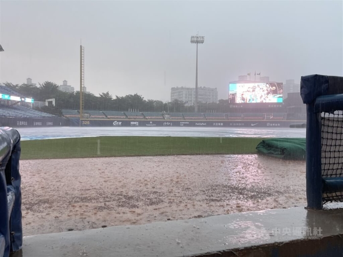 北北基防豪雨 新北三峡时雨量逾百毫米