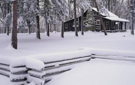 冰天雪地，取暖成为人们不约而同的生活要义