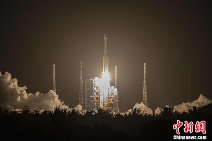 中国乐成发射通讯技术试验卫星十号
