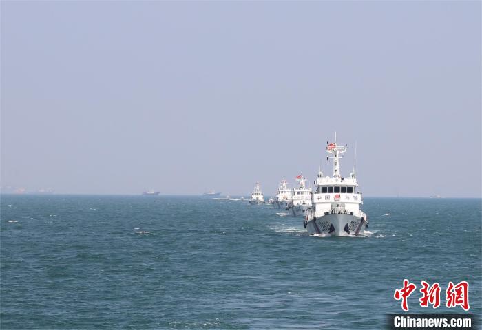 中国海警局南海分局在北部湾深入睁开侵略走私专项行动